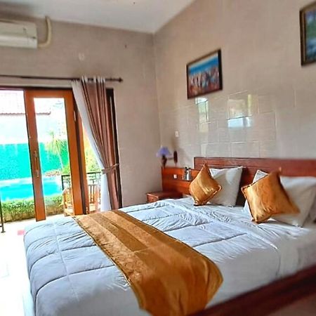 Wahyuga Sari Guest House Nita Salon & Spa Нуса-Лембонган Экстерьер фото